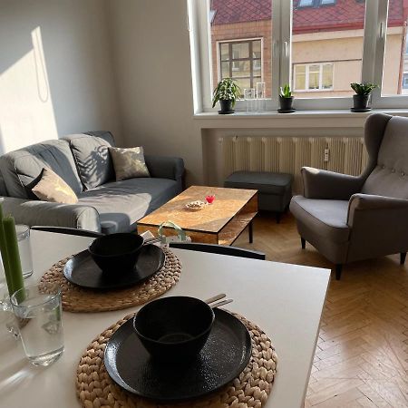Cozy Apartment Near The City Center Hradec Králové 外观 照片