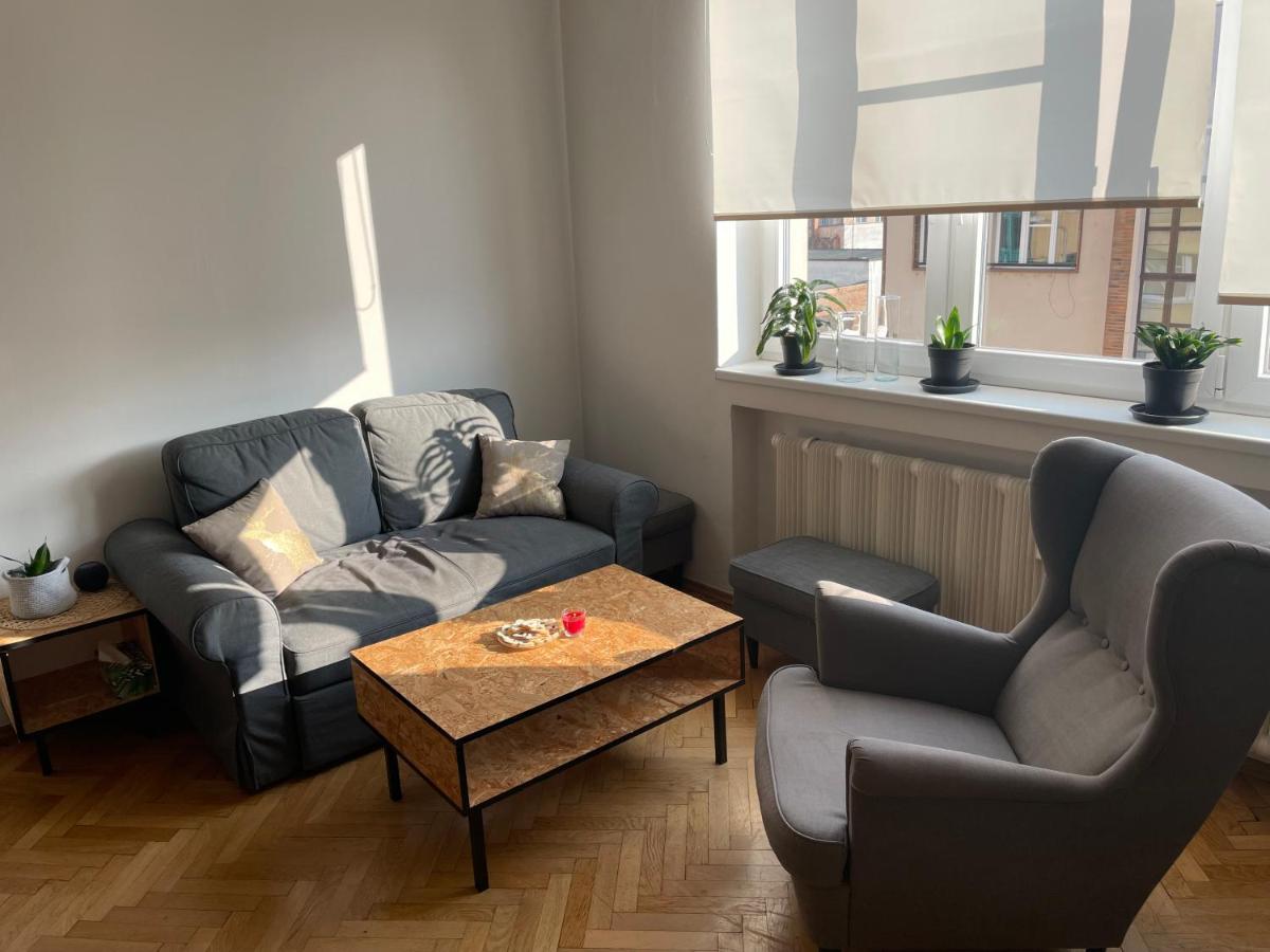 Cozy Apartment Near The City Center Hradec Králové 外观 照片